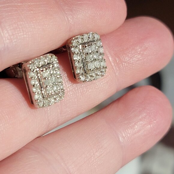White Diamond Ring, (Size 6 & 1ctw) & White Diamond Earring 1.5ctw Set - Picture 8 of 10